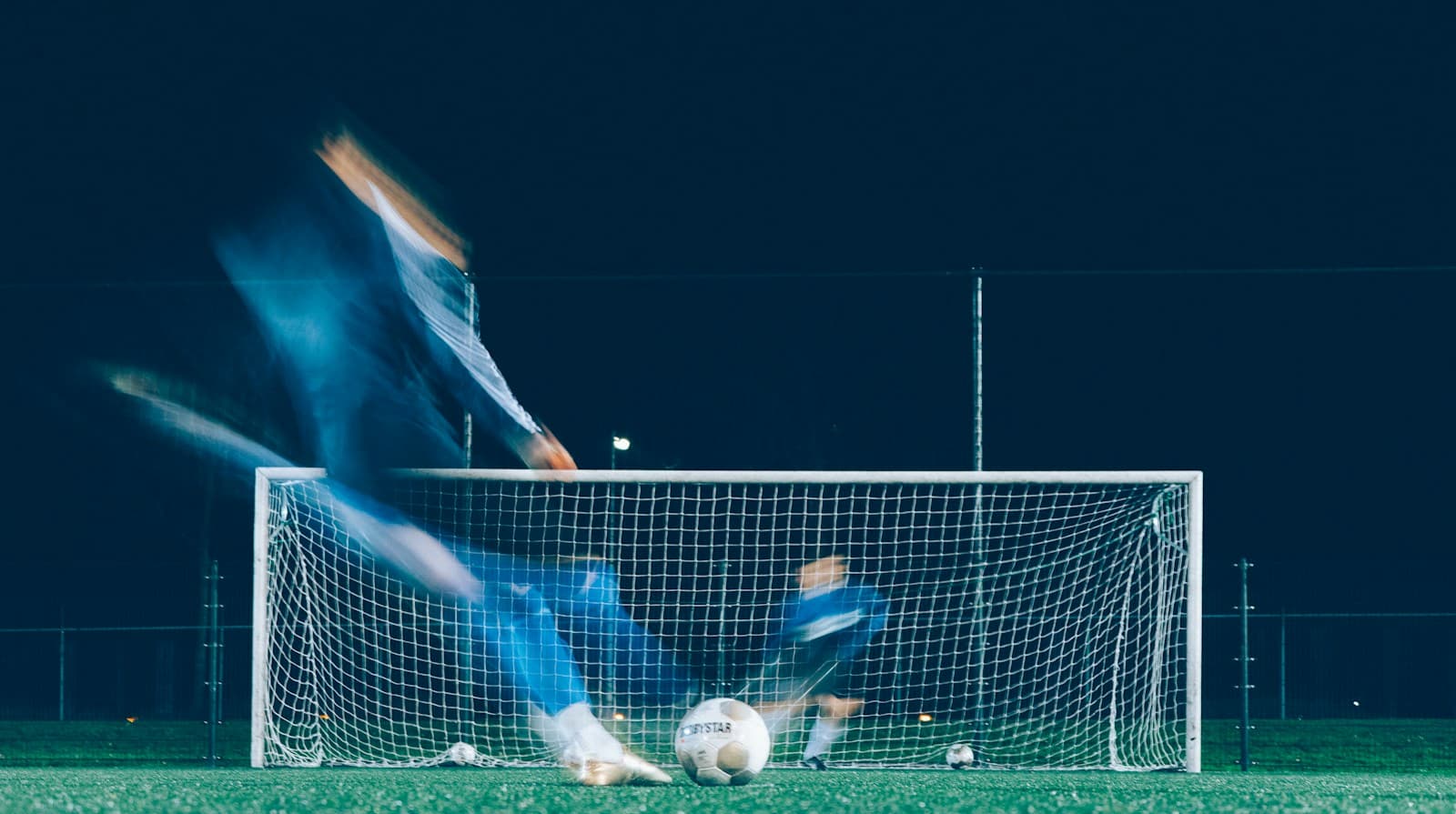 Match action at Schalke’s Veltins-Arena