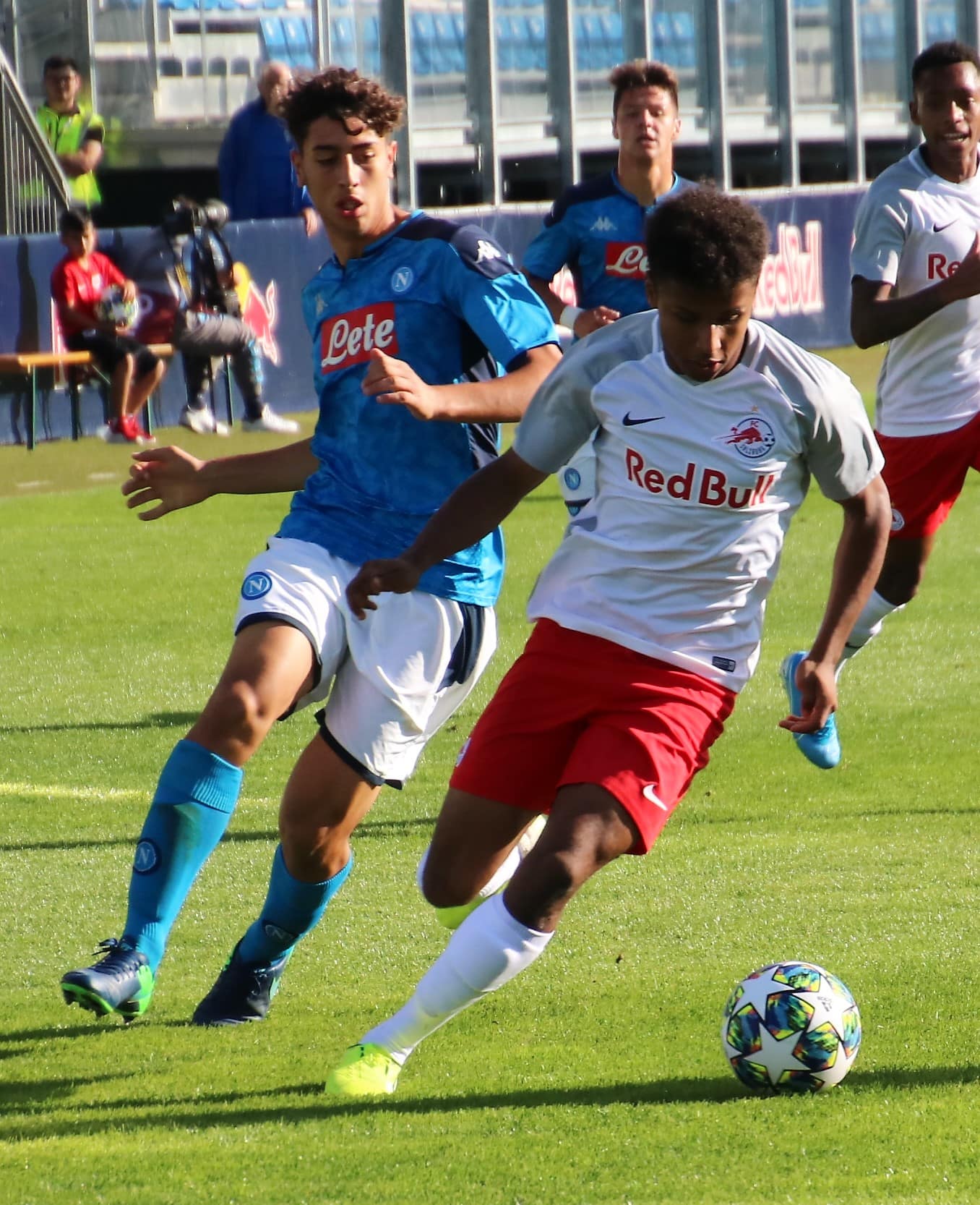 European youth match — Salzburg U19 vs Napoli U19, ball in play